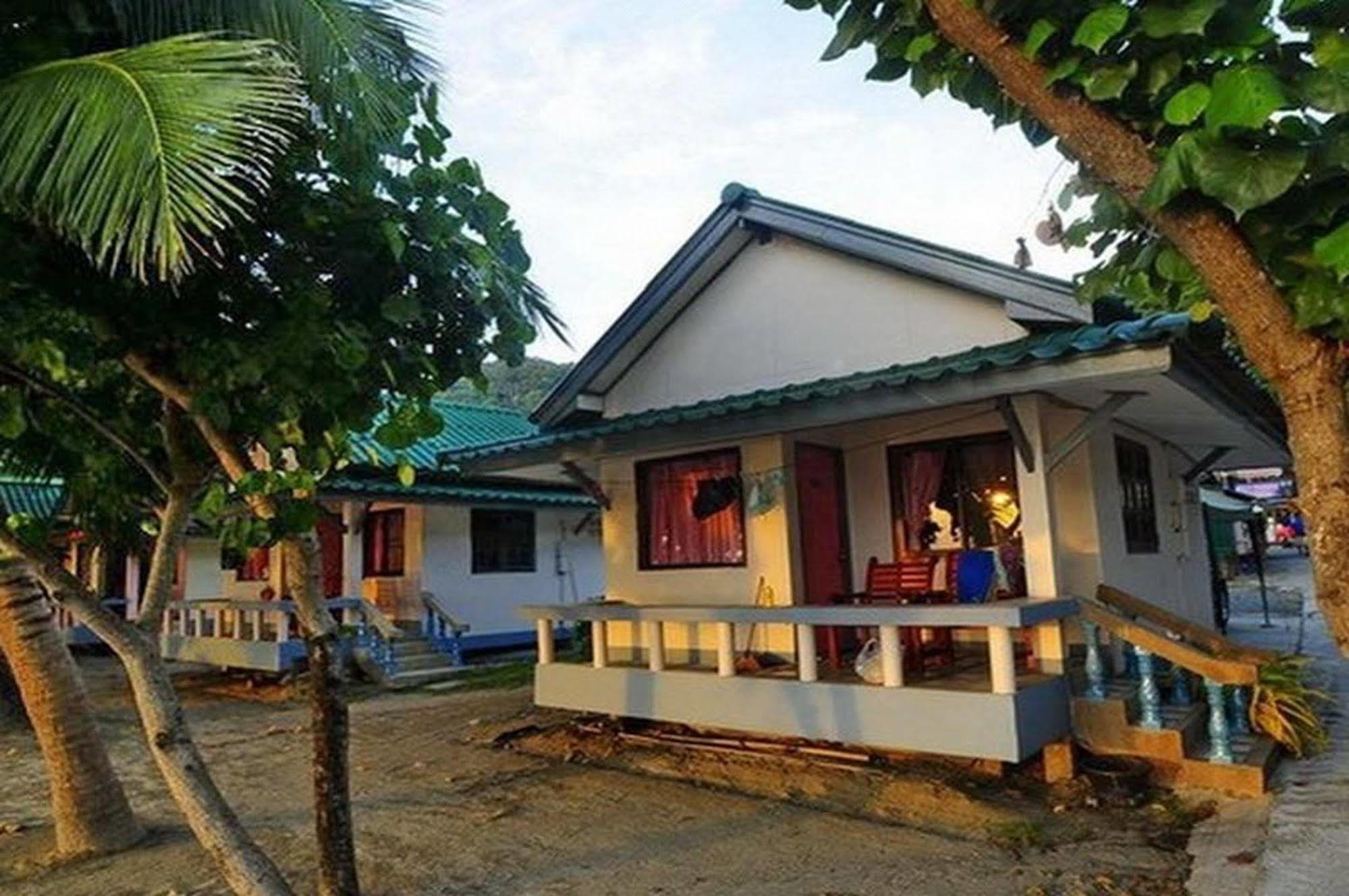 Sangtawan Resort Koh Chang Esterno foto